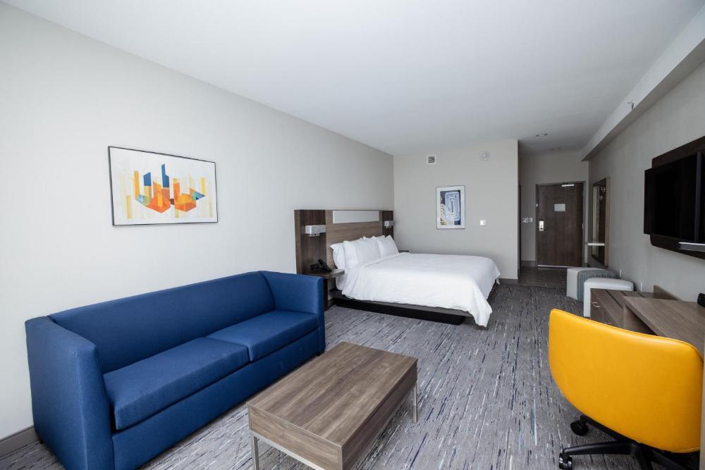 King Suite interior